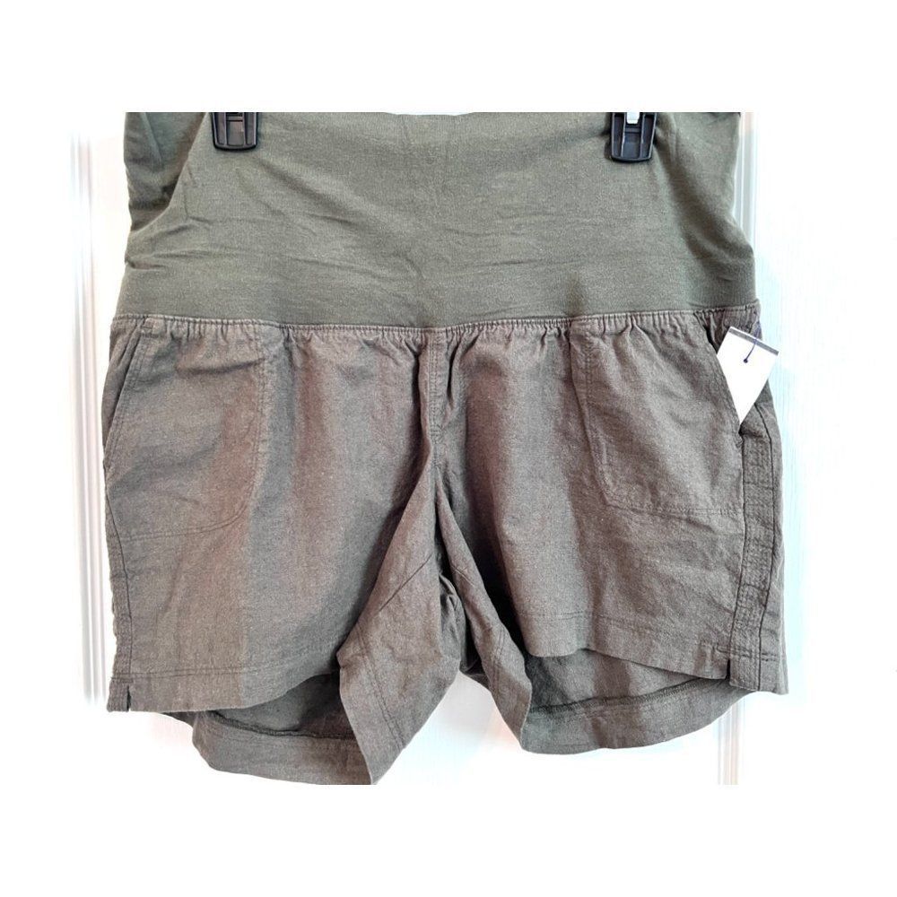 Ingrid & Isabel Maternity Green‎ Khaki Shorts XS NWT